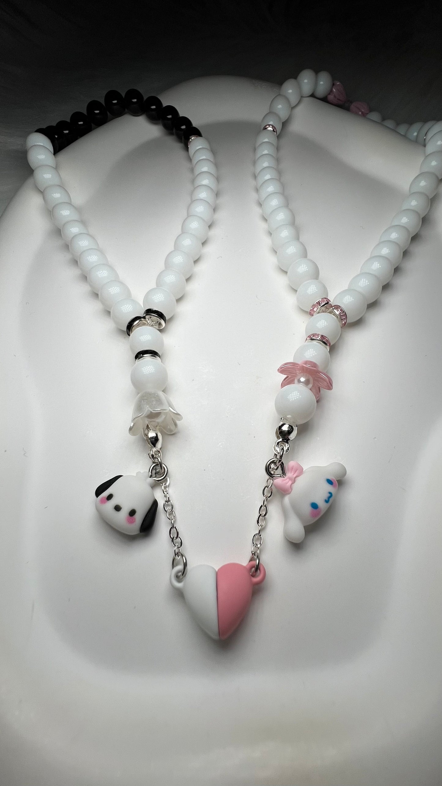 Sanrio Tasbihs (Paar mit Magnetherz)